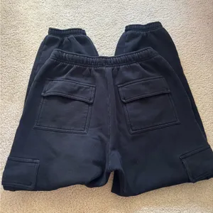 Aritzia Sweatfleece Cargo Joggers thumbnail 3