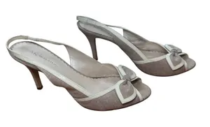 AK Anne Klein Slingback Bow Heels Beige Tan Fabric Open Toe Stiletto Womens 9.5M thumbnail 1