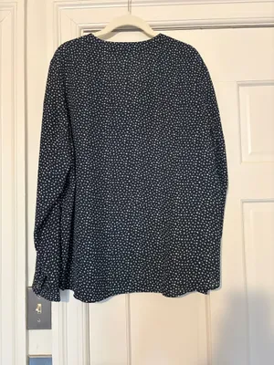 Banana Republic Long Sleeve Blouse thumbnail 4