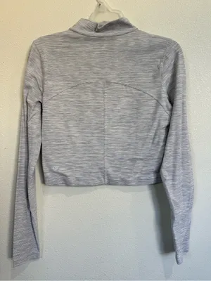 Lululemon All Aligned Mock Neck Long Sleeve Size 6 Nulu Cropped Gray Stripe thumbnail 4