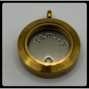 Origami‎ Owl Locket Pendant Womens Gold Family Plate Charm Living Locket Round thumbnail 3