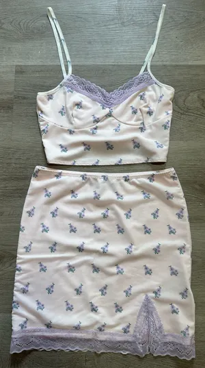 Edikted baby pink floral set thumbnail 1