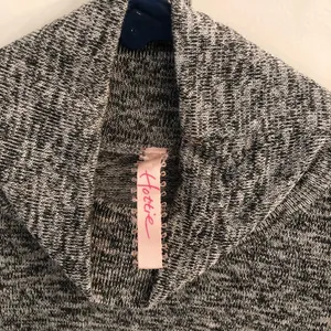 Crop top sweater set Gray thumbnail 2