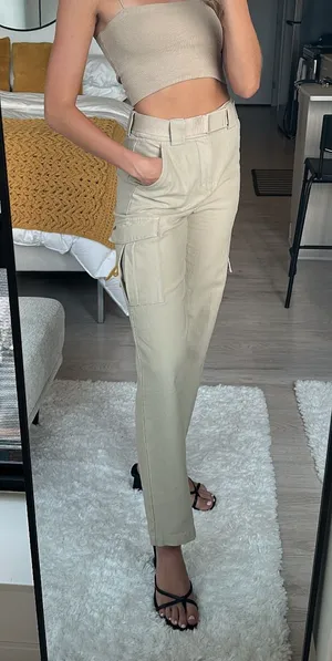 Aritzia TNA Cargo Pants thumbnail 1