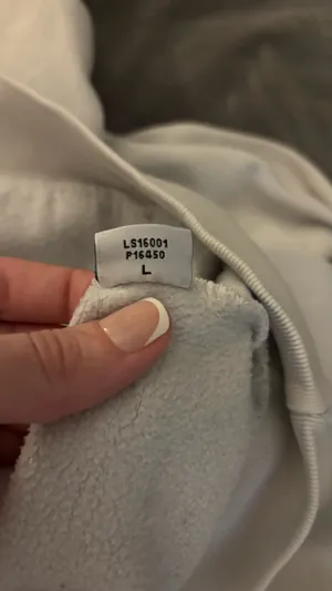 Sadie Crowell hoodie White Size L thumbnail 3