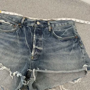 Agolde Parker Vintage cut off shorts Size 29 thumbnail 7