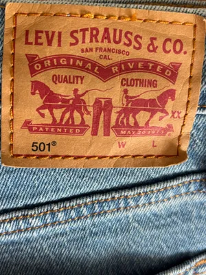 Levi’s 501 Jean Shorts Light Wash Denim Button Fly Distressed High Waist thumbnail 9