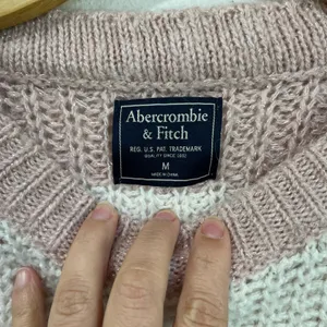 Abercombie‎ & Fitch Wool Blend Color Block Crewneck Cozy Sweater Size M thumbnail 4