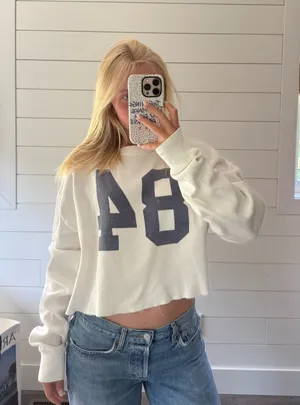 Brandy Melville 84 Long Sleeve  thumbnail 1