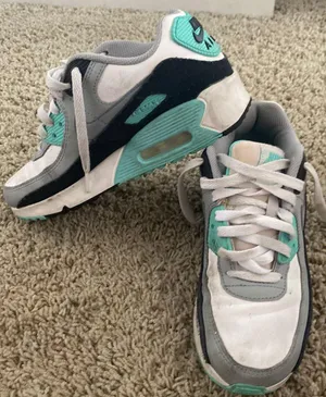 Nike Air Max Shoes thumbnail 1
