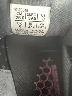 GT 2000 10 Running Shoes Size 8 thumbnail 8
