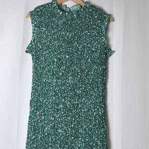 SHEIN Curve 2XL Green Floral‎ Smocked Mock Neck Sleeveless Midi Dress Ruffle Hem thumbnail 3