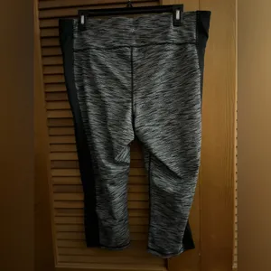 Ideology Womens Plus Size Space Dyed Cropped Leggings size 1X thumbnail 3