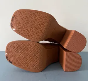 Gianni Bini Ah-Mazed Caramel Brown Leather Block Heel Platform Chelsea Boots thumbnail 8