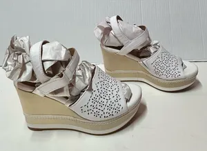 Clarks Collection Zia Graze White Leather and Tan Platform Wedge Sandals Size 6M thumbnail 1