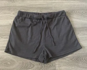 Basic Casual Grey Shorts Gray Size L thumbnail 1
