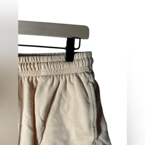 Aeropostale‎ Lounge Shorts Women’s Size S Beige Drawstring Waist thumbnail 3