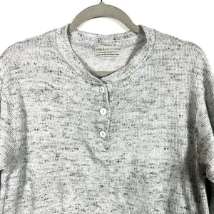 Urban‎ outfitters gray thermal top thumbnail 2