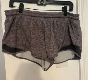 Lululemon Hotty Hot Shorts - heather gray thumbnail 1