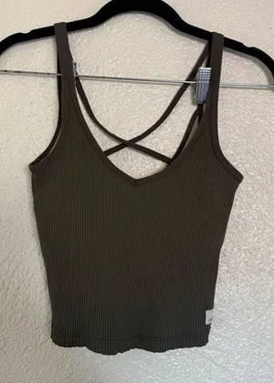 Vuori rib crop tank green Sleeveless V Neck Size XS thumbnail 1