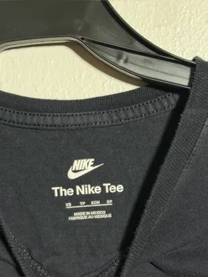 Nike Women Black Nike Tee White Swoosh Logo Activewear size XS thumbnail 4