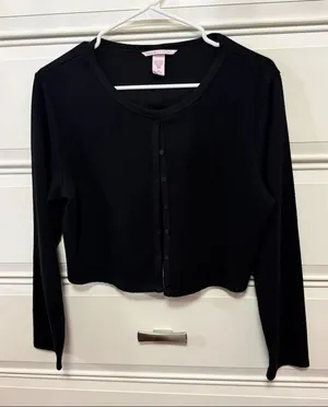 Victoria's Secret Black Cropped Button-Front Cardigan thumbnail 1