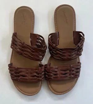 Universal Threads Women's Addie Double Strap Slide Sandals 8 Flats Brown Beachy thumbnail 1