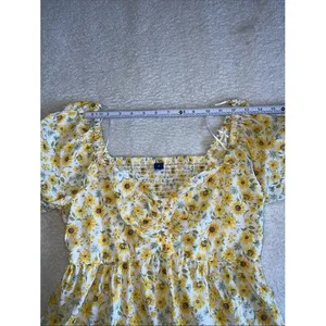 Old Navy Floral Peplum Blouse M Yellow Ditsy Cottagecore Puff Sleeve thumbnail 7