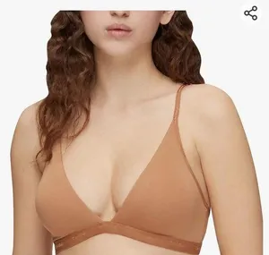 Calvin Klein women's Form to Body Lightly Lined Triangle Bralette size X… thumbnail 1
