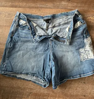 Lane Bryant Shorts Women’s thumbnail 1