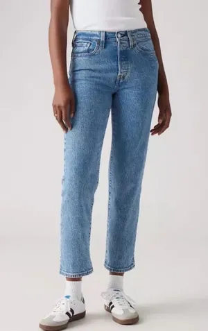 Levi’s Wedgie Straight High Rise Jeans Size 25 NEW thumbnail 1