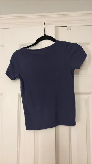 Brandy Melville shirt thumbnail 2