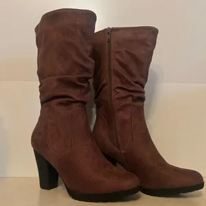 White Mountain Women’s 7.5 Brown Heeled Boots thumbnail 2