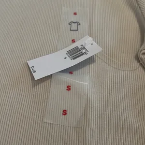 Old Navy Tan Short Sleeve Tee thumbnail 2