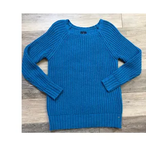 American Eagle Blue Jegging Sweater Medium Chunky Knit Cozy Fall Winter Top thumbnail 2