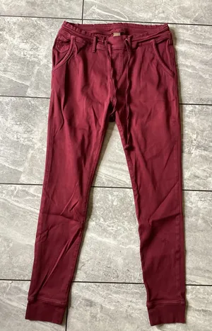 True Religion Womens Burgundy Slim Fit Jogger Pants Drawstring Size M thumbnail 1