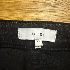 Reiss black coated animal print mid rise jeans pants 30 thumbnail 4