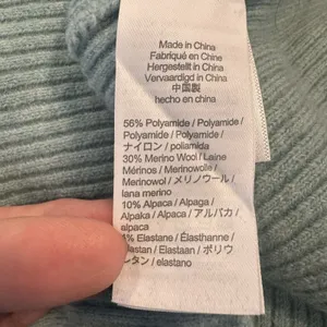 J Crew Puff Sleeve Merino Alpaca Crew Neck Sweater Size L Green Supersoft Yarn thumbnail 6