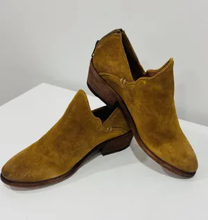 Frye scalloped Suede Booties thumbnail 1