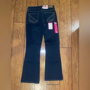 Levi’s Strauss mid rise bootcut dark denim jeans pants woman’s size 6 SHORT NWT thumbnail 4