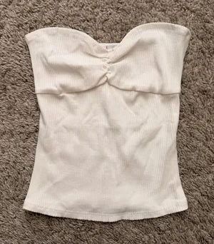 Urban Outfitters Top thumbnail 1