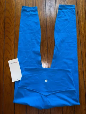 Lululemon Align High Rise 25” Poolside Size 6 NWT thumbnail 1