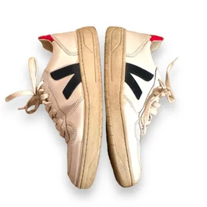Veja V-10 White, Red &‎ Blue Leather Lace-Up Sneakers Sz 7 thumbnail 4