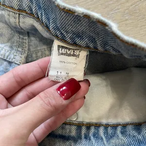 Levi’s denim shorts thumbnail 3