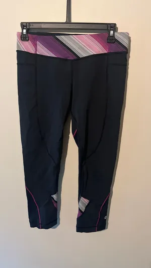Y2K Lululemon Striped Waistband Run wet dry Capri Crop Leggings Sz 6 Retro Athle thumbnail 3