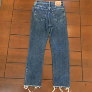 Levi’s wedgie straight jeans 26 button fly distressed blue thumbnail 2
