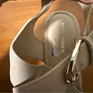 Marc Fisher‎ Beige Nude Espadrille Wedge Sandal Strappy Heel Neutral Casual 10M thumbnail 5