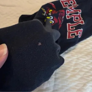 Temple Owls Black T Shirt Size Medium Cotton Gildan Flawed Collegiate thumbnail 8