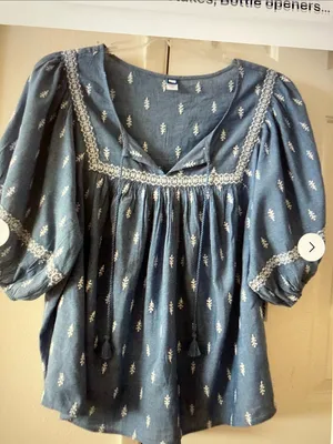 Old Navy Blue Embroidered Poet Peasant Blouse thumbnail 2