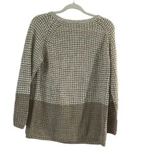 Brown Sweater Size Medium thumbnail 7